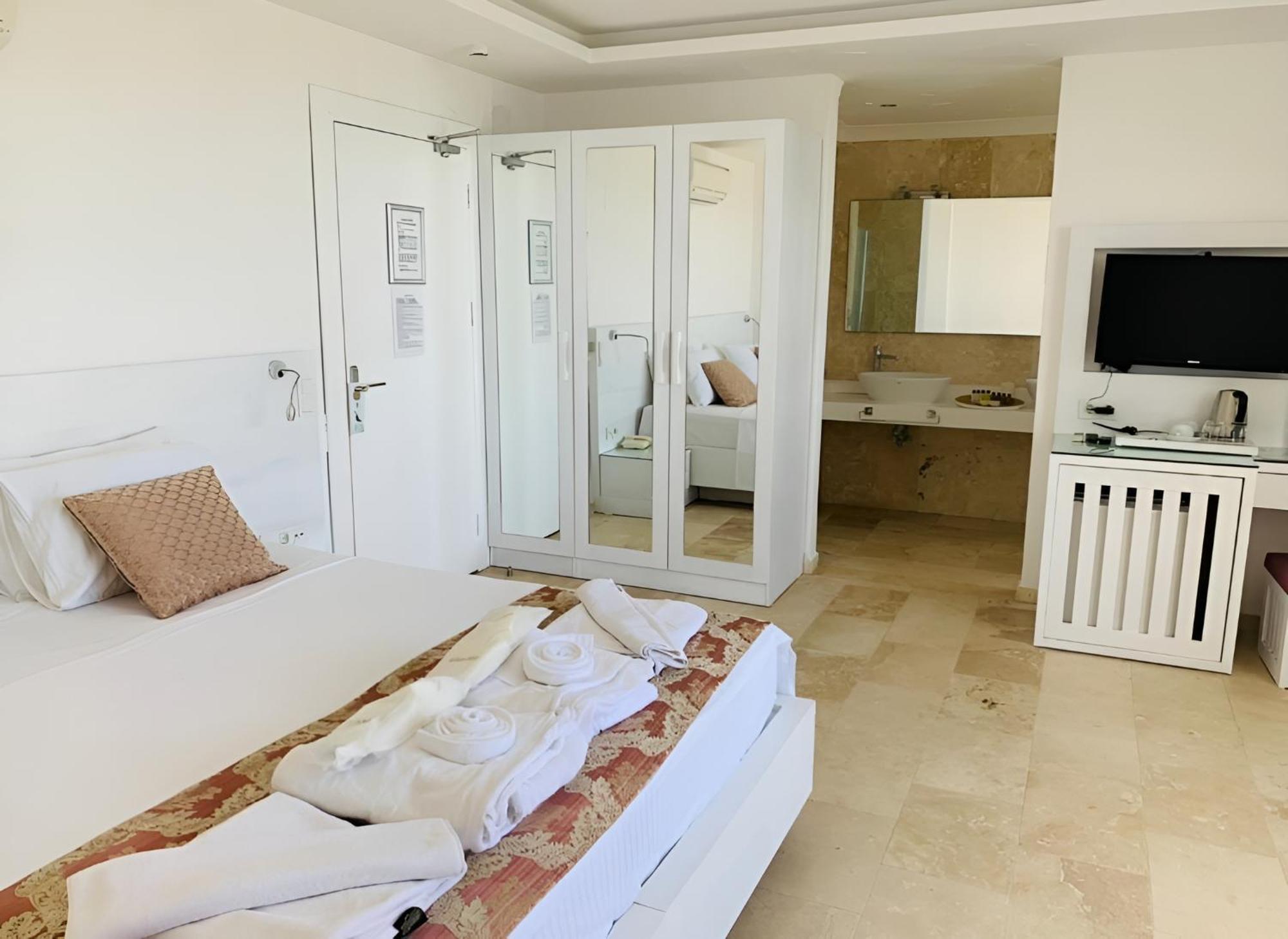 Oasis Hotel (Adults Only) Kalkan Ngoại thất bức ảnh